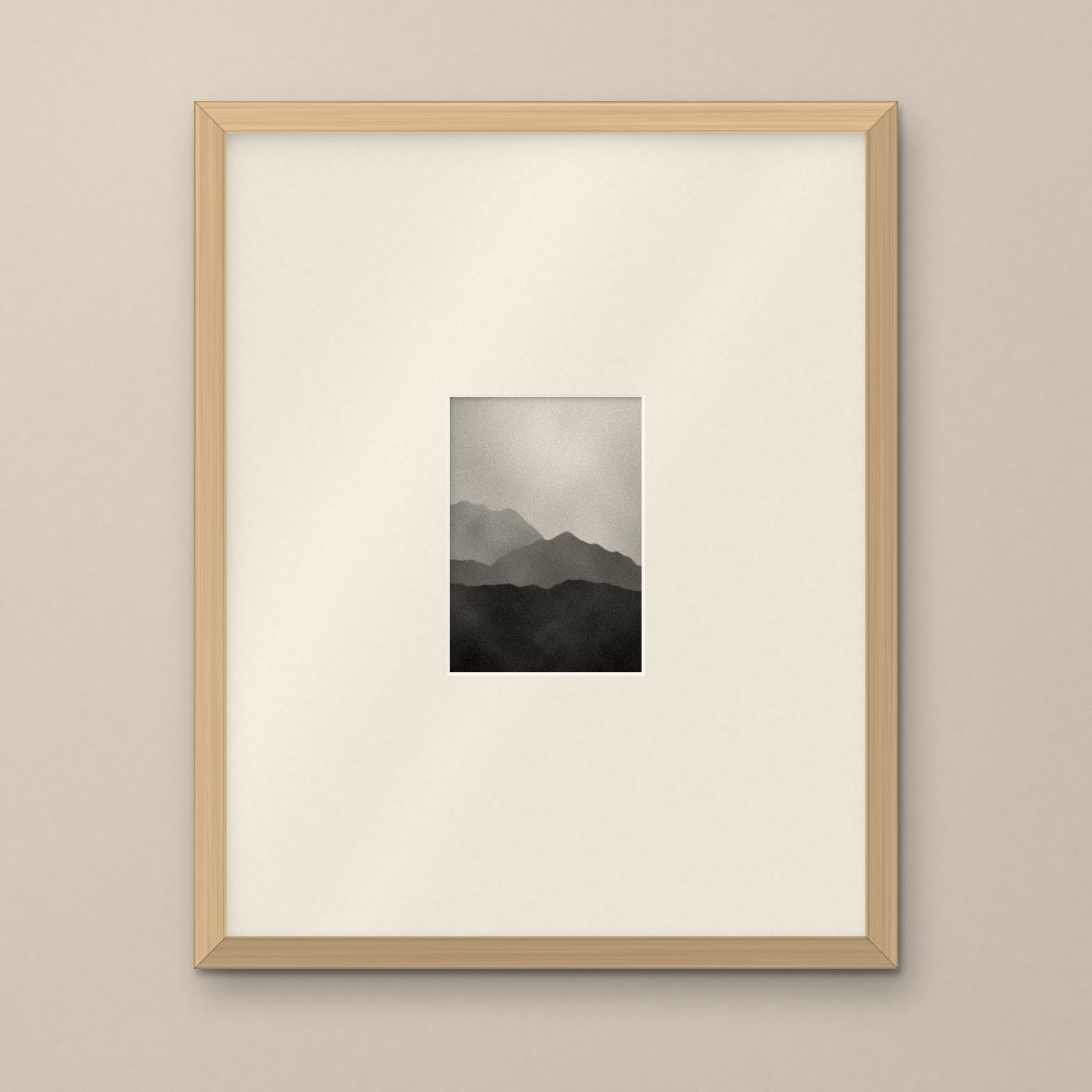 Oak 40 × 50cm frame with an ivory mat and a 7 × 5" photo